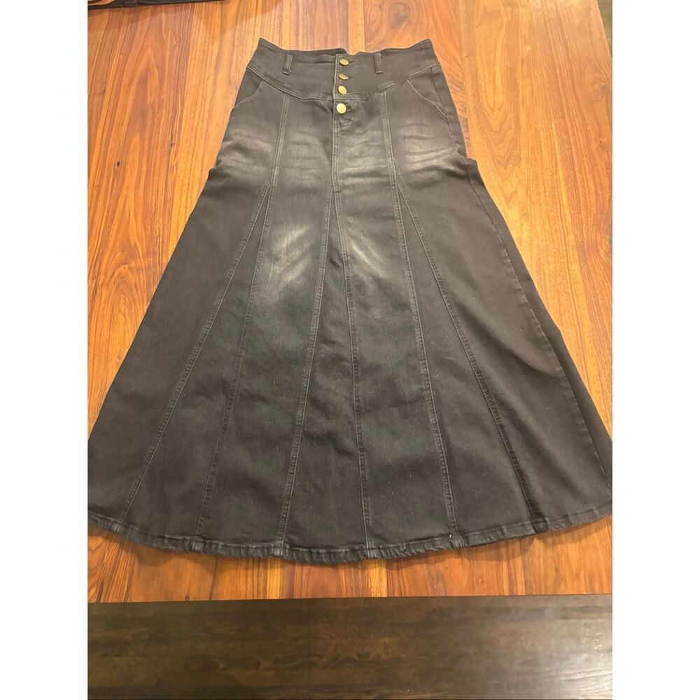 Women's Black Denim Gold-Tone Button Fly Maxi Flare A-Line Skirt Size Medium